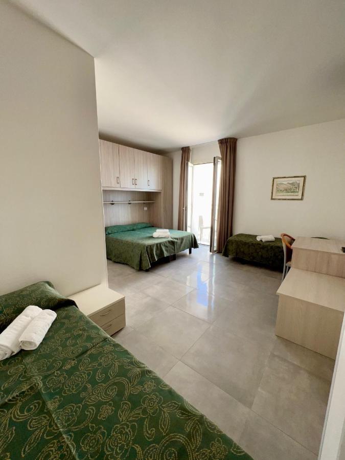 Hotel Terramare Lido di Jesolo Buitenkant foto