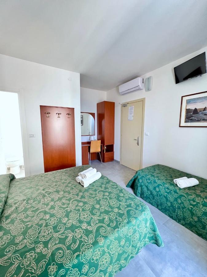 Hotel Terramare Lido di Jesolo Buitenkant foto