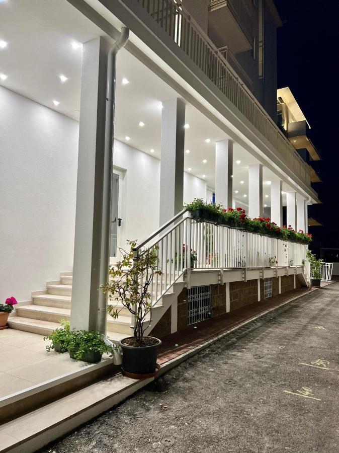 Hotel Terramare Lido di Jesolo Buitenkant foto