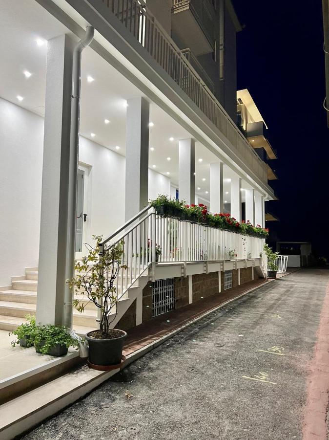 Hotel Terramare Lido di Jesolo Buitenkant foto